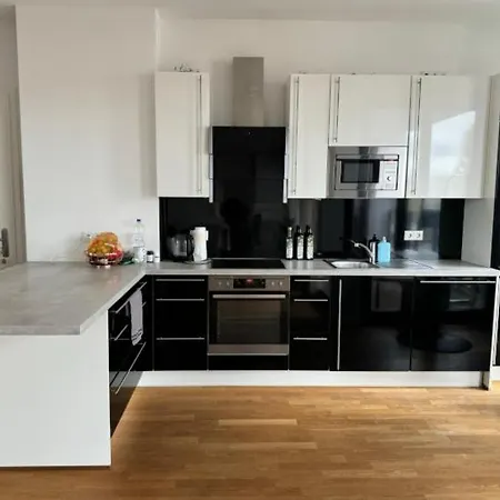 Апартаменты Und Scharnhorststrasse, Berlin-mitte Ораниенбург
