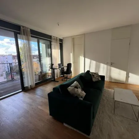 Und Scharnhorststrasse, Berlin-mitte Апартаменты